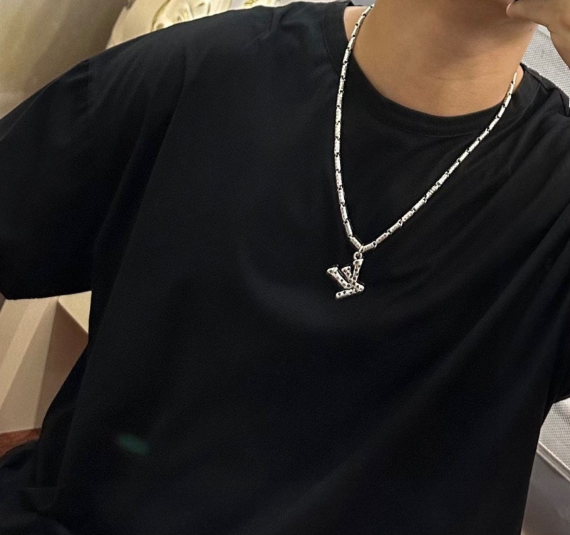 LV Necklaces
